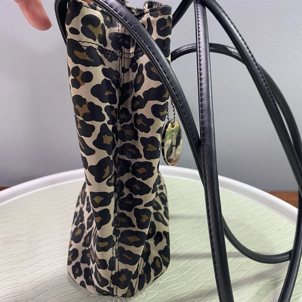 Nine West Cheetah Print Double Strap Animal Print Shoulder Bag‎ Womens 9x8x4